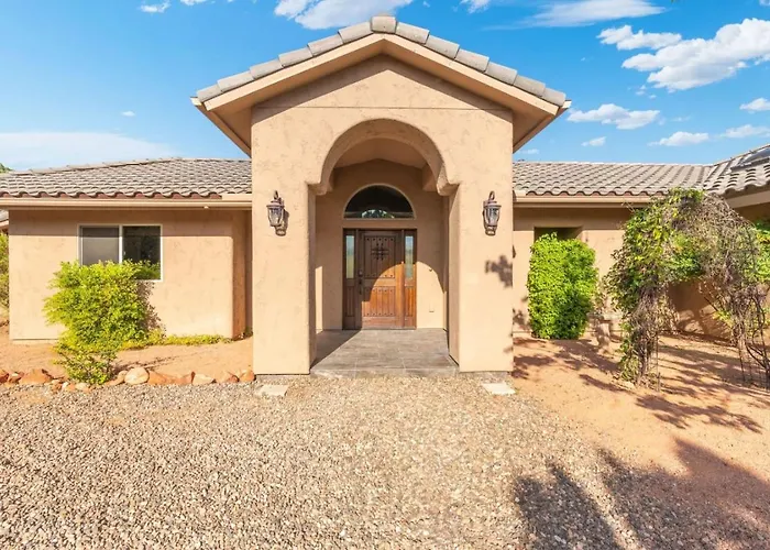Serene Retreat - 2 Acres, Firepit, River Access Holiday home Sedona