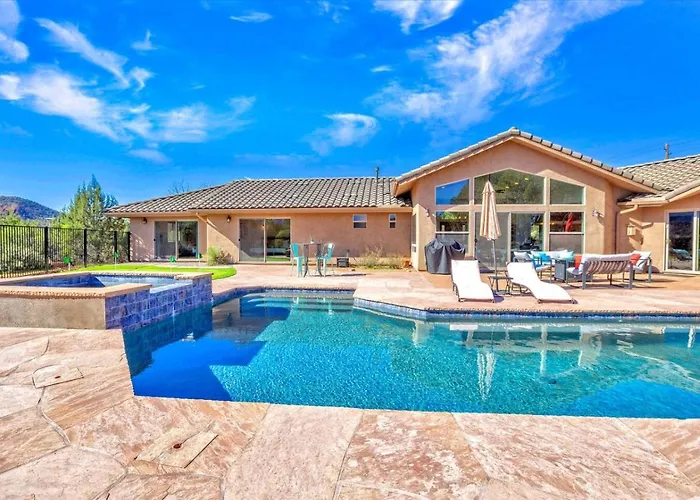 Serene Retreat - 2 Acres, Firepit, River Access Sedona